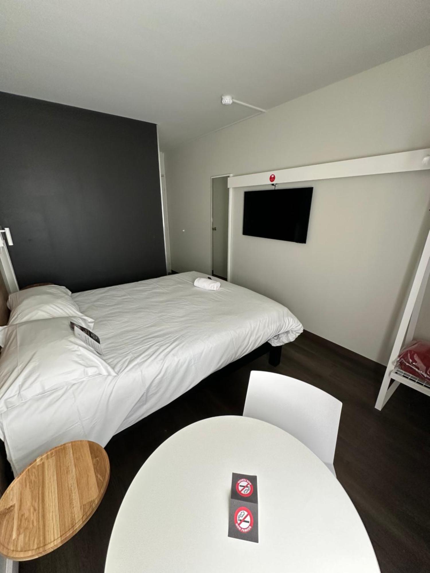 ibis Abbeville Buitenkant foto