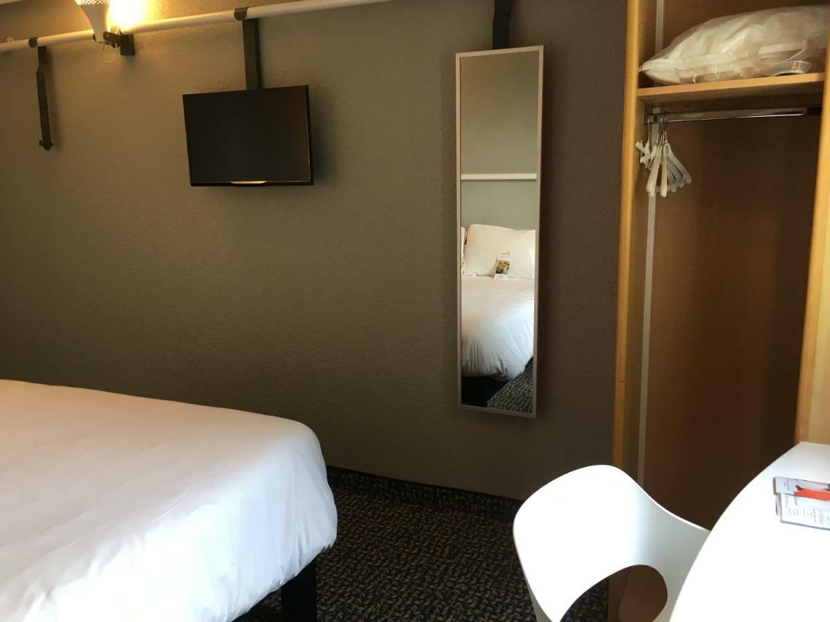 ibis Abbeville Buitenkant foto